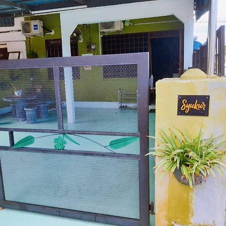 Syukur Homestay Ipoh Buitenkant foto