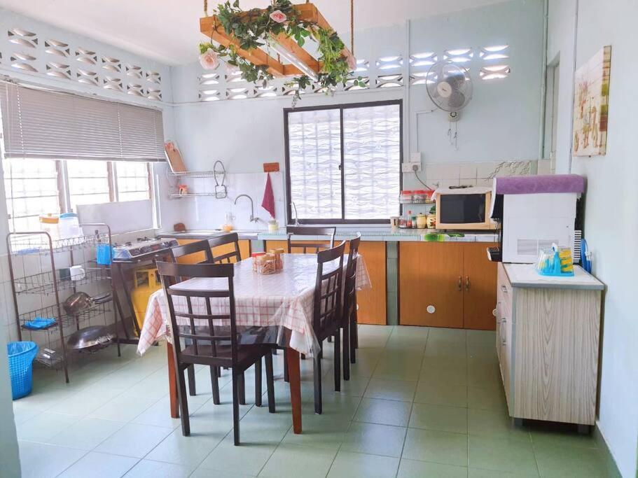 Syukur Homestay Ipoh Buitenkant foto
